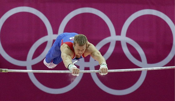 NA HRAZD. Martin Konený v kvalifikaci olympijské soute v Londýn.