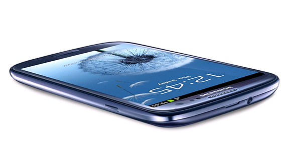 Galaxy S III bude pozdji k dispozici i se 64 GB vnitní pamti