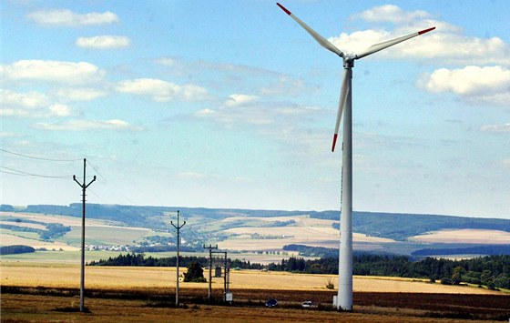 Lidé se bojí, e jim krom hluku elektrárna také zkazí výhled a sníí cenu dom (ilustraní foto).