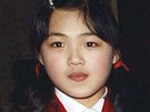 Dívka na snímku z bezna 2003 je údajn Ri Sol-u jet jako studentka 