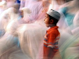 Muslimové na celém svt slaví svj nejsvtjí msíc - ramadán. Bhem tohoto...