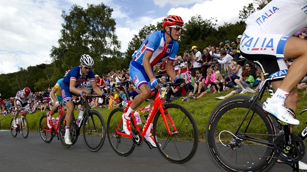 Roman Kreuziger pi stoupn na Box Hill v zvod s hromadnm startem na olympid v Londn.