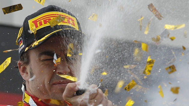 SPRCHA. Fernando Alonso slav vtzstv ve Velk cen Nmecka. 