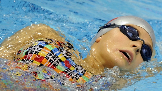 eská plavkyn Simona Baumrtová pi tréninku v Londýn (25. ervence 2012)