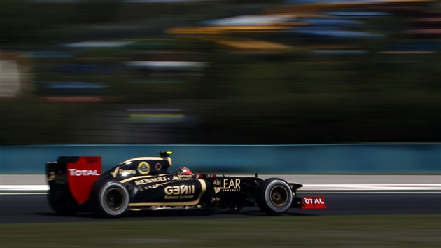 SILN LOTUS. Romain Grosjean si v kvalifikaci Velk ceny Maarska formule 1 dojel pro druh msto.