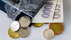 Češi mobilním operátorům dluží miliony korun. Ilustrační snímek Češi mobilním operátorům dluží miliony korun. Ilustrační snímek