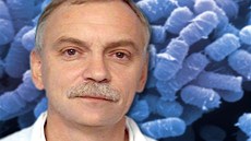 Otakar Nyč, přednosta Ústavu lékařské mikrobiologie FN Motol Otakar Nyč, přednosta Ústavu lékařské mikrobiologie FN Motol