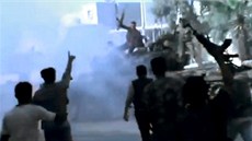 Protivládní bojovníci slaví úspch po stetu se Syrskou armádou ve mst Aleppo