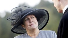 Pardubická primátorka Štěpánka Fraňková se na Velké pardubické předvedla v Pardubická primátorka Štěpánka Fraňková se na Velké pardubické předvedla v