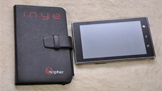 Encipher Inye 2, tablet, který má ovládnout africký trh. Encipher Inye 2, tablet, který má ovládnout africký trh.