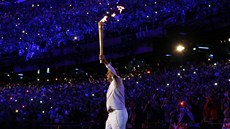 NA STADION. Několikanásobný olympijský šampion ve veslování Steve Redgrave NA STADION. Několikanásobný olympijský šampion ve veslování Steve Redgrave