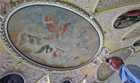 Vzácné barokní fresky píborského klátera mnoho let pekrývala omítka.