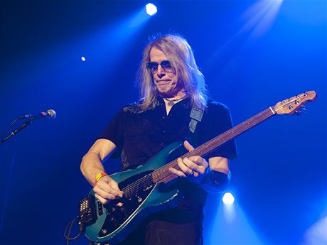 Steve Morse vystoupil 31. 7. 2012 v Praze na koncert 3G