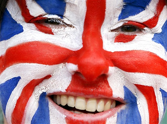 TVÁ HER. Velká Británie ila olympiádou. Zem postiená ekonomickou krizí