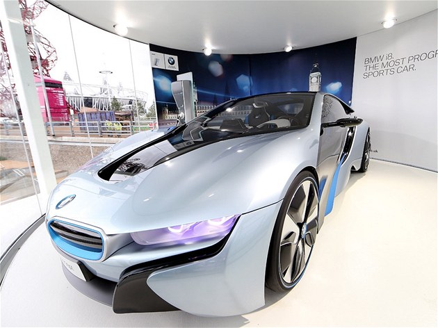 Expozice olympijského pavilonu BMW