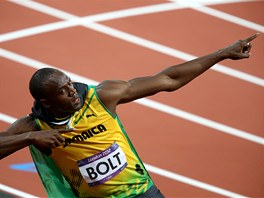 JSEM NEJRYCHLEJÍ. Jamajský sprinter Usain Bolt se raduje z vítzství v...