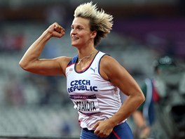 ZLATÁ OTPAKA. Otpaka Barbora potáková v Londýn obhájila zlatou medaili...