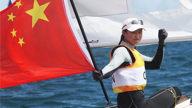 NSK VTZKA. S Li-ia z ny vyhrla zvod jachtaek na olympijskch hrch v Londn.