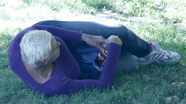 Brigitte Nielsenová v losangeleském parku
