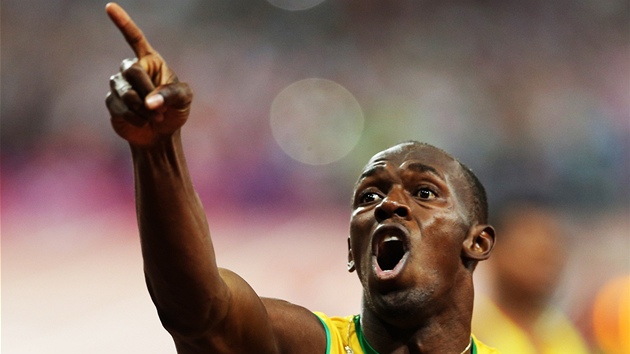 AMPION. Usain Bolt vyhrál na olympijských hrách Londýn ob sprinterské trat. 