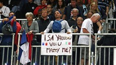 VEZME SI M? Francouzku Isabelle Yacoubou poádal po utkání její italský