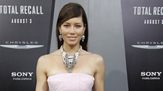 Jessica Bielová na premiée filmu Total Recall