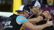 Němečtí plážoví volejbalisté Brink s Reckermannem porazili ve finále plážových Němečtí plážoví volejbalisté Brink s Reckermannem porazili ve finále plážových
