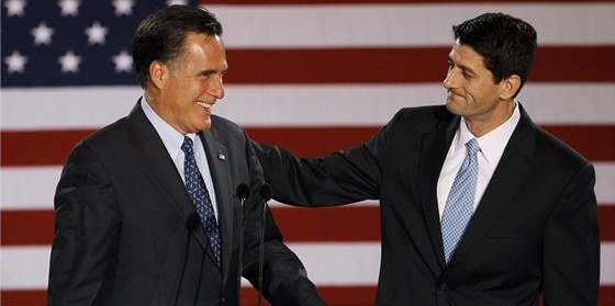 Republikánský kandidát na prezidenta USA Mitt Romney (vlevo) a kongresman za