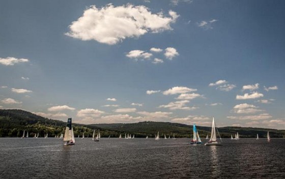 V rámci Lipno Sport Festu se koná i republikové mistrovství v jachtingu.