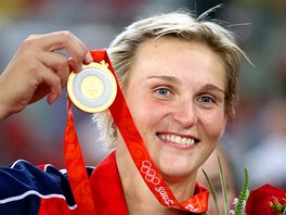 2008. Barbora potkov se zlatou olympijskou medail z v Pekingu (21. srpna