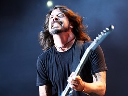 Foo Fighters v O2 aren, 15. 8. 2012 (Dave Grohl)