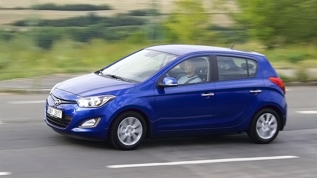 Nov faceliftovan model Hyundai i20 z roku 2012