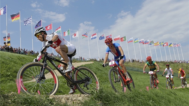 ODPOINEK NA DRUHM MST. Jaroslav Kulhav byl na olympijsk zvod skvle pipraven, na druhm mst odpoval jen vjimen.