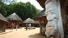 Africká vesnice Matongo v jihlavské zoologické zahrad.