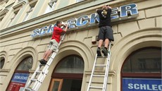 Společnost p.k. Solvent (PKS), která převzala od německé firmy Schlecker síť Společnost p.k. Solvent (PKS), která převzala od německé firmy Schlecker síť