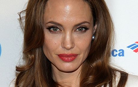 Hollywoodsk jednika Angelina Jolie pat mezi nejmocnj eny svta. V
