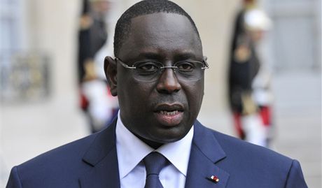 Prezident Senegalu Macky Sall uvauje o zruení horní komory, aby bylo víc