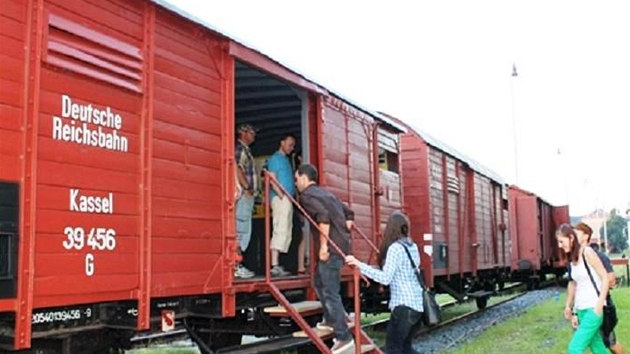 Vlak Lustig v Koln