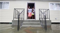 Obyvatelé New Orleans bhem hurikánu Isaac. (29. sprna 2012)