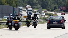 Registrační značky motocyklů potvrzovaly, že spousta motorkářů jede na Velkou Registrační značky motocyklů potvrzovaly, že spousta motorkářů jede na Velkou