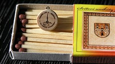 Nejmenší turistická známka na světě. Nejmenší turistická známka na světě.
