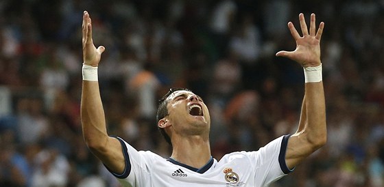 DOKÁZALI JSME TO. Cristiano Ronaldo z Realu Madrid jásá po vítzství ve