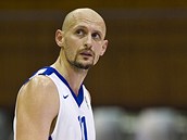 eský basketbalový reprezentant Lubo Barto