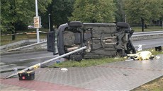 Pi nehod tí aut nedaleko stanice metra Stíkov skonil ivot trnáctileté