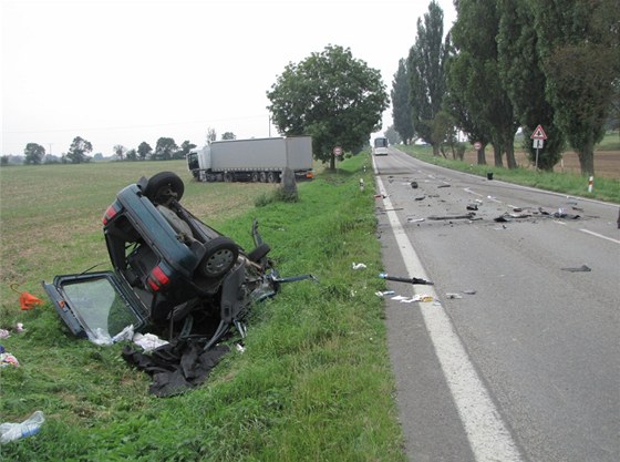 Nehoda mezi Hradcem Králové a Chlumcem nad Cidlinou (3. 9. 2012)