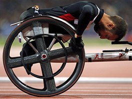 KONCENTRACE. Kanadský paralympionik Brent Lakatos se pipravuje na klasifikaní...