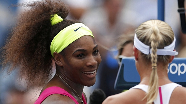 ZBAVA. Americk tenistka Serena Williamsov rozdrtila v osmifinle US Open Andreu Hlavkovou. 