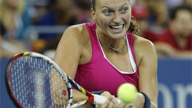 SNAHA. Petra Kvitov prohrla ve tvrtm kole US Open s  Marion Bartoliovou.