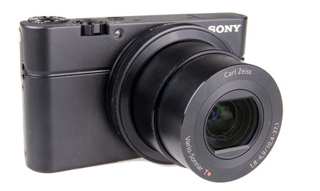 Sony RX-100: Pardn fok v nenpadnm kompaktnm tle.