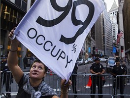 Demonstrace Occupy Wall Street rok poté (17. záí 2012)